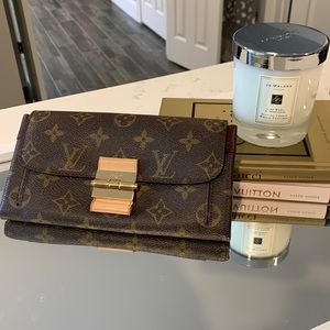 LV fabulous wallet